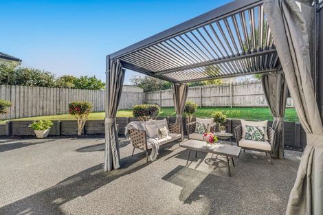 Photo of property in 38 Dannemora Drive, Dannemora, Auckland, 2016