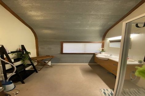 Photo of property in 1289a Whangaparaoa Road, Army Bay, Whangaparaoa, 0930