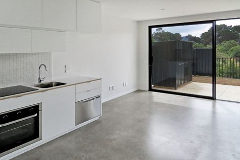 Photo of property in 35 Te Ara O Paetutu, Petone, Lower Hutt, 5012