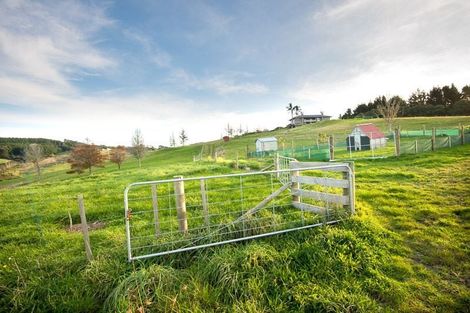 Photo of property in 141 Valley Road, Waitoki, Kaukapakapa, 0871