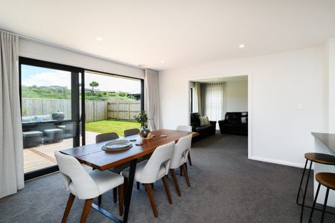Photo of property in 51 Freedom Drive, Kelvin Grove, Palmerston North, 4414
