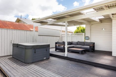 Photo of property in 20 Derby Street, Feilding, 4702