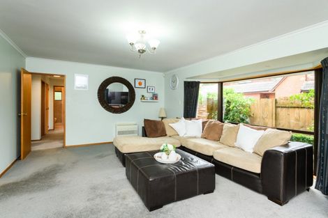 Photo of property in 35 Te Awe Awe Street, Hokowhitu, Palmerston North, 4410