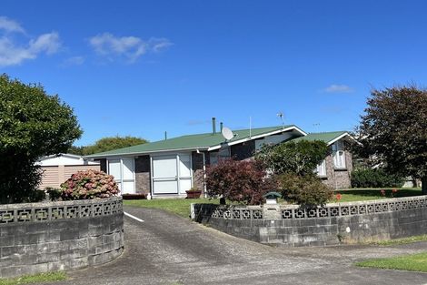 Photo of property in 38 Clifton Drive, Waitara, 4320