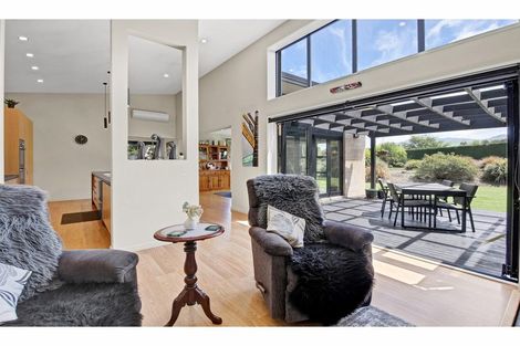 Photo of property in 31 Weld Street, Oxford, 7430