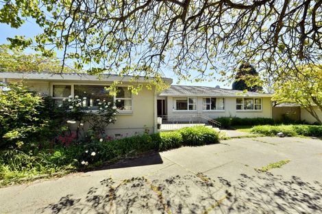 Photo of property in 4 Talltree Avenue, Avonhead, Christchurch, 8042