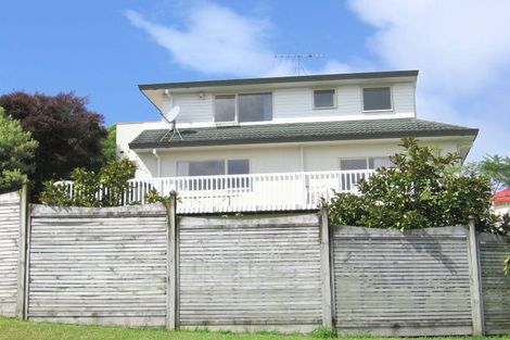 Photo of property in 25 Manu Place, Pinehill, Auckland, 0632
