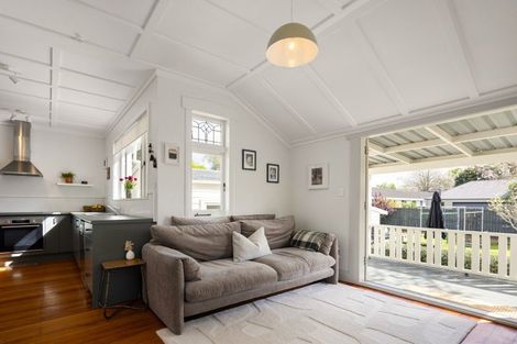 Photo of property in 6 Grosvenor Street, Cambridge, 3434