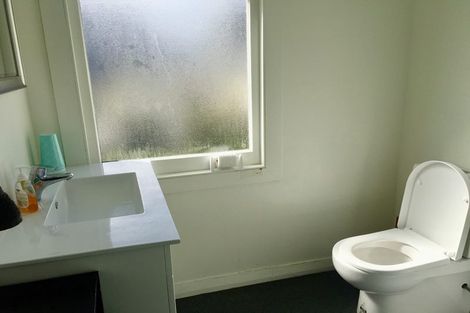 Photo of property in 92 Forth Street, North Dunedin, Dunedin, 9016