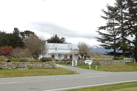 Photo of property in Western House, 5469 Kurow Duntroon Road, Otiake, Oamaru, 9494