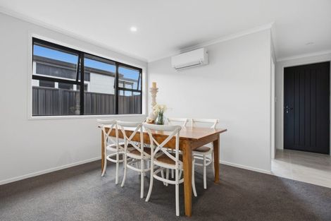 Photo of property in 62 Empire Crescent, Papamoa, 3118