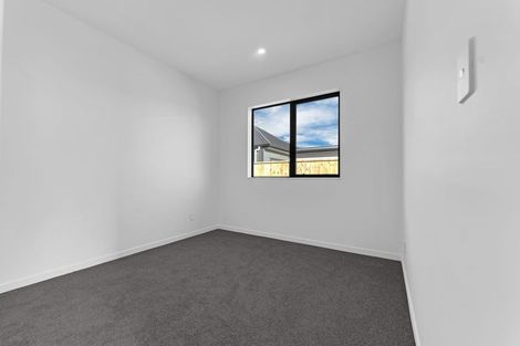 Photo of property in 8 Kobe Street, Karaka, 2580