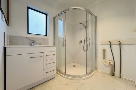 Photo of property in 54 Pinedale Place, Henderson, Auckland, 0610