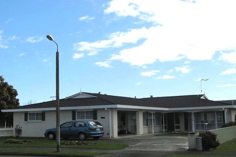 Photo of property in 9 Te Kama Street, Levin, 5510