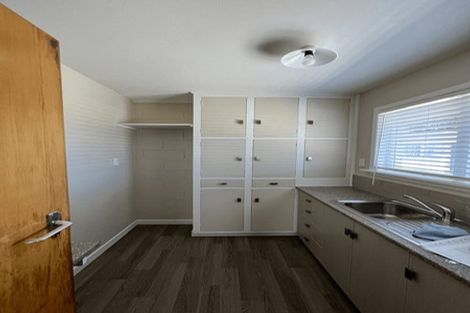 Photo of property in 7/7c Curletts Road, Sockburn, Christchurch, 8042