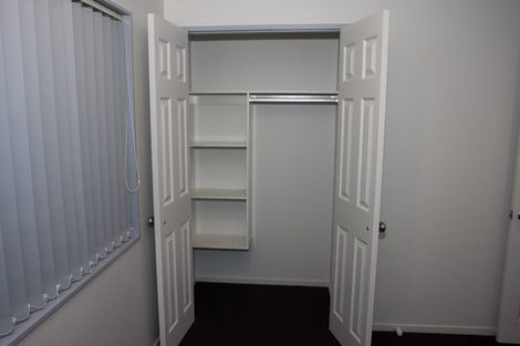 Photo of property in 33 Edgewood Way, Henderson, Auckland, 0612