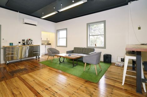 Photo of property in 14 Anzac Parade, Hamilton Central, Hamilton, 3204