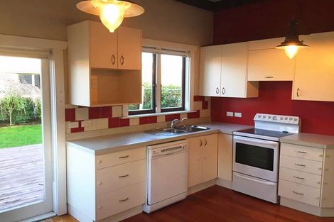 Photo of property in 8 Rogan Street, Mount Roskill, Auckland, 1041