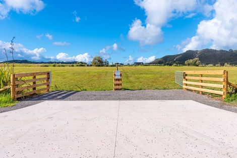 Photo of property in 16 Koutu Point Road, Opononi, Kaikohe, 0473