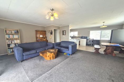 Photo of property in 24 Garland Drive, St Andrews, Hamilton, 3200