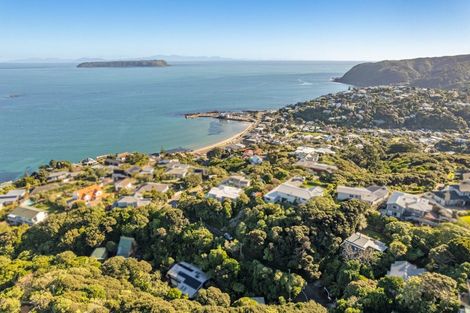 Photo of property in 100 Motuhara Road, Plimmerton, Porirua, 5026