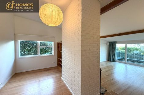 Photo of property in 14 Riverview Road, New Lynn, Auckland, 0600