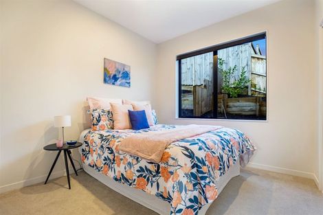 Photo of property in 58 Accolage Boulevard, Kumeu, 0810