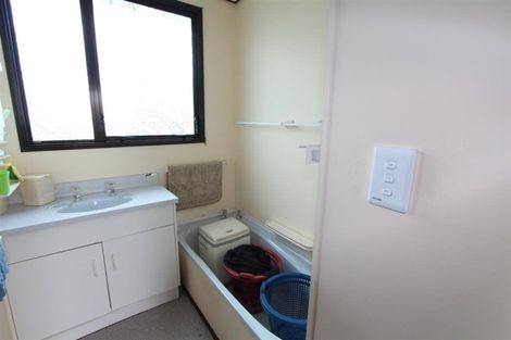 Photo of property in 34 Garland Drive, St Andrews, Hamilton, 3200