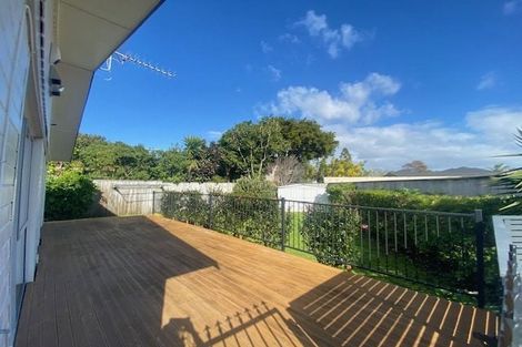 Photo of property in 12 Fielding Crescent, Farm Cove, Auckland, 2012