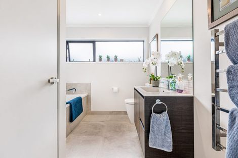 Photo of property in 16 Kauri Amber Road, Westgate, Auckland, 0614