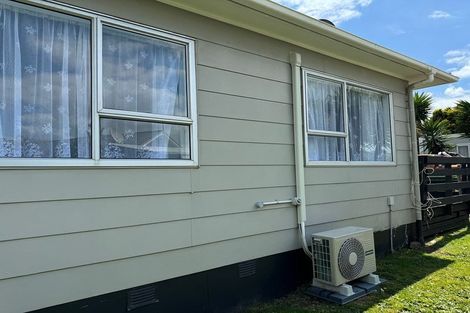 Photo of property in 1/42 Moncrieff Avenue, Clendon Park, Auckland, 2103