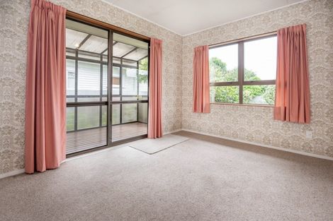 Photo of property in 2/1304 Southland Road, Raureka, Hastings, 4120