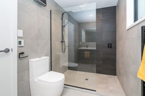 Photo of property in 16 Glengyle Street, Vauxhall, Dunedin, 9013