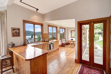 Photo of property in 1 Seddon Street, Ravensbourne, Dunedin, 9022