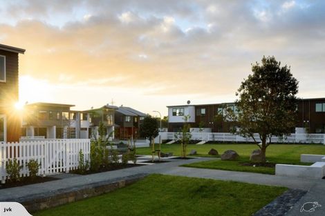 Photo of property in 26 Komanawa Lane, Mount Wellington, Auckland, 1062