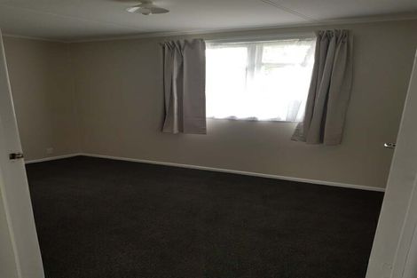 Photo of property in 219 Balmoral Drive, Tokoroa, 3420