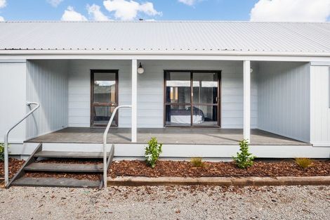 Photo of property in 4 Ngarimu Street, Roslyn, Palmerston North, 4414