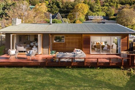 Photo of property in 38 Mcchesney Road, Arthurs Point, Queenstown, 9371