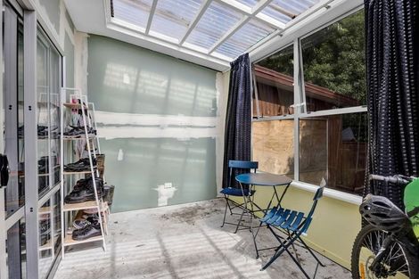 Photo of property in 11 Preston Street, Eltham, 4322