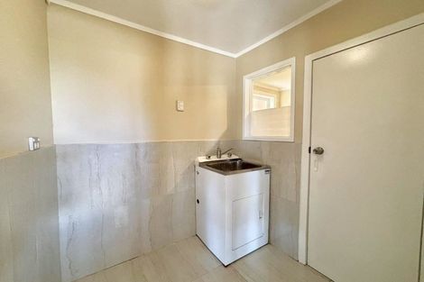 Photo of property in 5 Ancona Lane, Goodwood Heights, Auckland, 2105