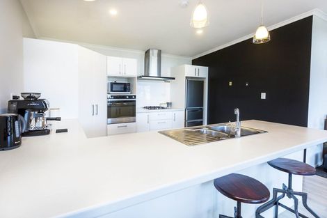 Photo of property in 51 Percy Kinsman Crescent, Riverstone Terraces, Upper Hutt, 5018