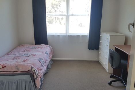 Photo of property in 228 Forrest Hill Road, Forrest Hill, Auckland, 0620