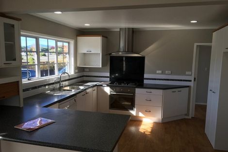 Photo of property in 323 Malfroy Road, Pomare, Rotorua, 3015