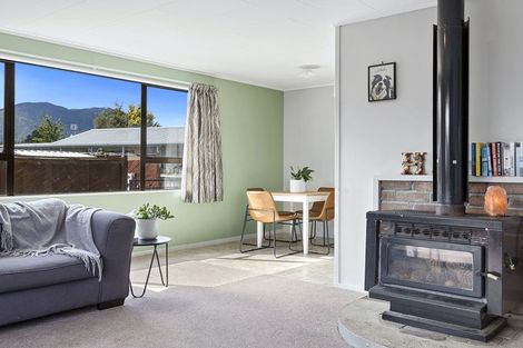 Photo of property in 2/19 Arthur Crescent, Hilltop, Taupo, 3330