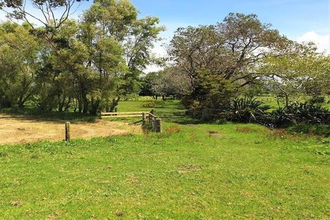 Photo of property in 88 Uretiti Road, Waipu, 0582