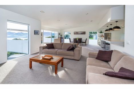 Photo of property in 10 Euan Sarginson Place, Diamond Harbour, Lyttelton, 8971