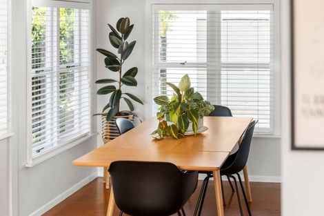 Photo of property in 1 Waipani Road, Te Atatu Peninsula, Auckland, 0610