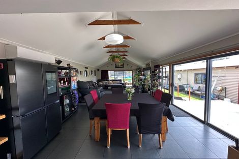 Photo of property in 36 Fitzroy Road, Fitzroy, New Plymouth, 4312