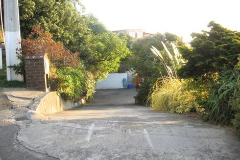 Photo of property in 145 Seatoun Heights Road, Miramar, Wellington, 6022