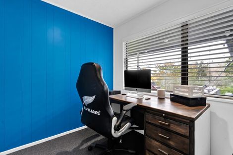 Photo of property in 13a Karamea Street, Whalers Gate, New Plymouth, 4310